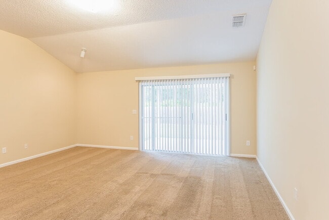 Building Photo - 9225 Hawks Run Ln
