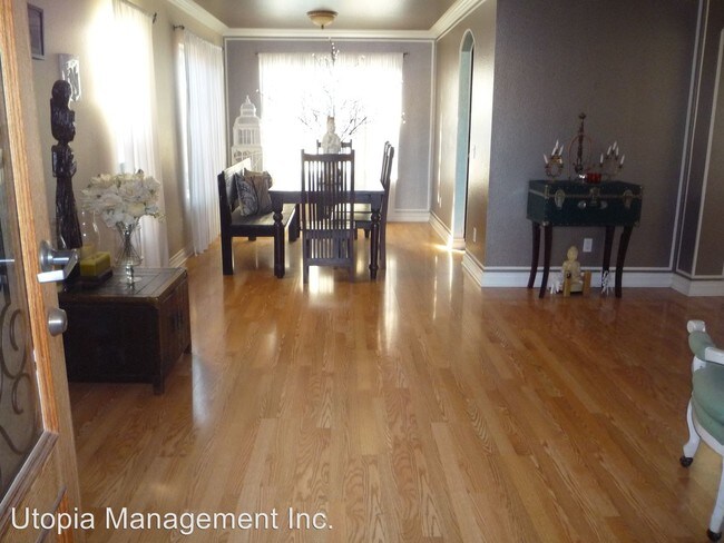 Building Photo - 3116 Glancy Dr