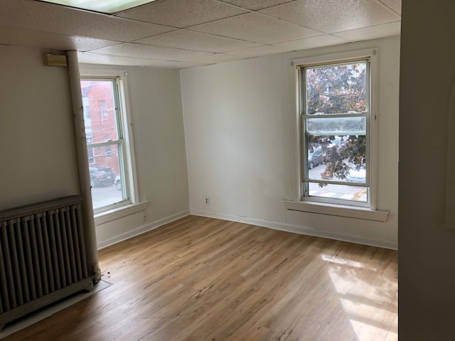 Building Photo - 259 Brackett St