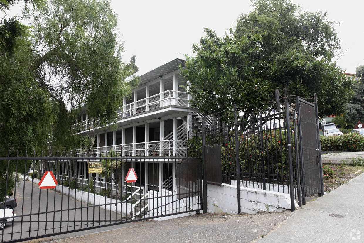Foto principal - 3000 Richmond Blvd