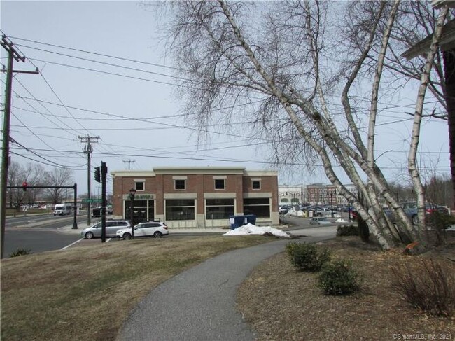 Building Photo - 1204 Storrs Rd