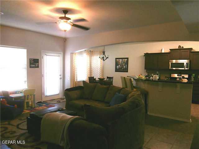 Foto del edificio - 5807-5807 Redstone Pass Ct