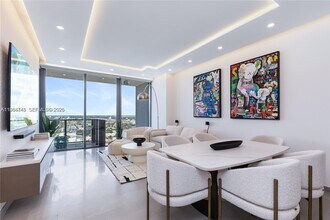 Building Photo - 88 SW 7th St