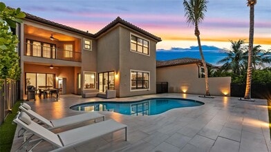 Building Photo - 9571 Eden Roc Ct