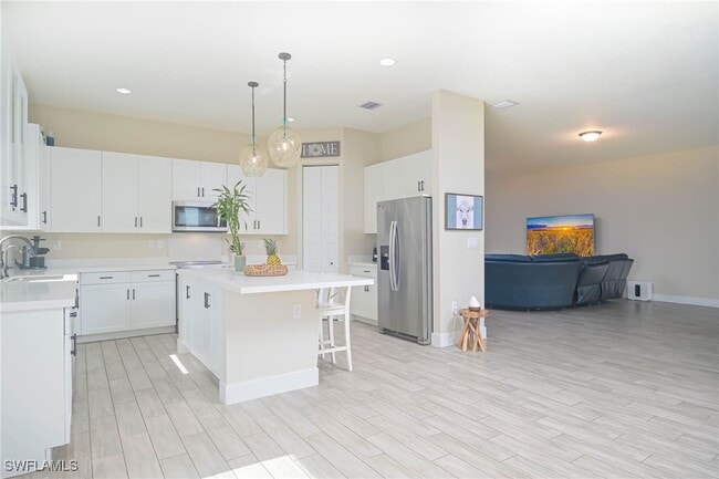 Building Photo - 5073 Rimini Ave
