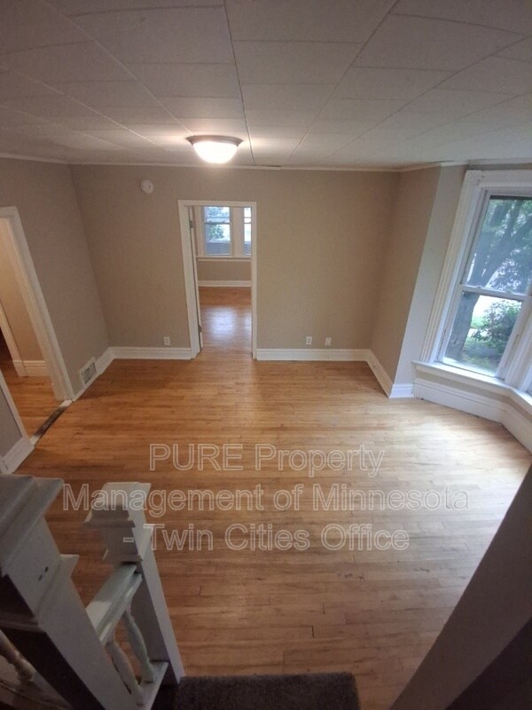 Foto del edificio - 637 Earl St