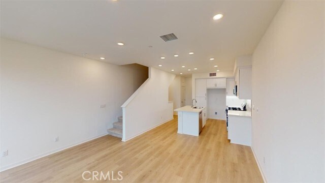 Building Photo - 16424 Whittier Blvd
