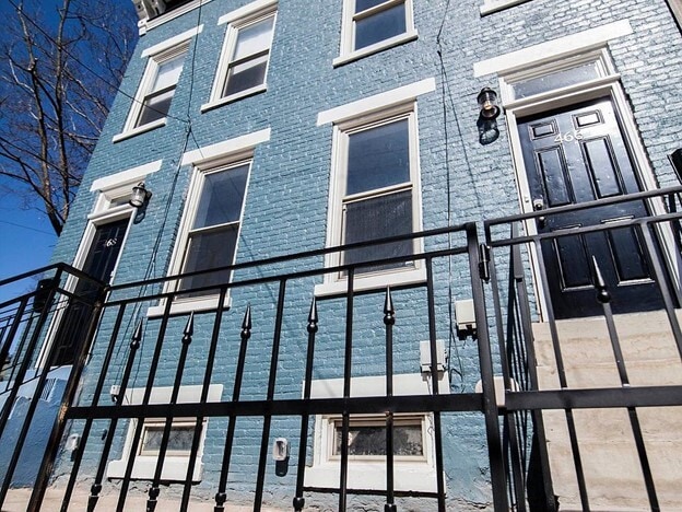 Outside - 468 W McMicken Ave