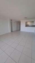 Building Photo - 6940 Miami Gardens Dr