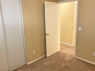 Foto del edificio - 9537 W Monte Vista Rd