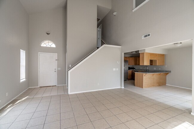 Foto del edificio - Daisy Ln 971-973