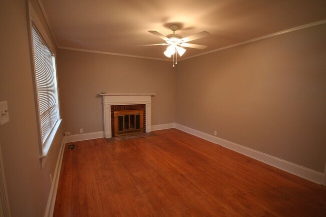 Building Photo - 1309 Park Ave A