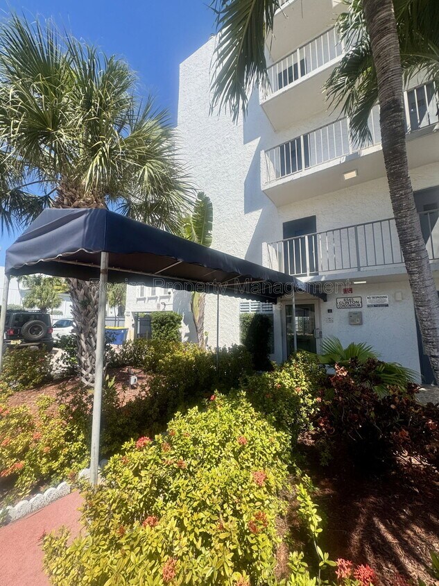 Photo - 6545 Indian Creek Drive