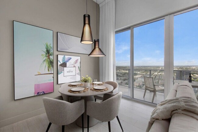 Building Photo - 4010 S Ocean Dr