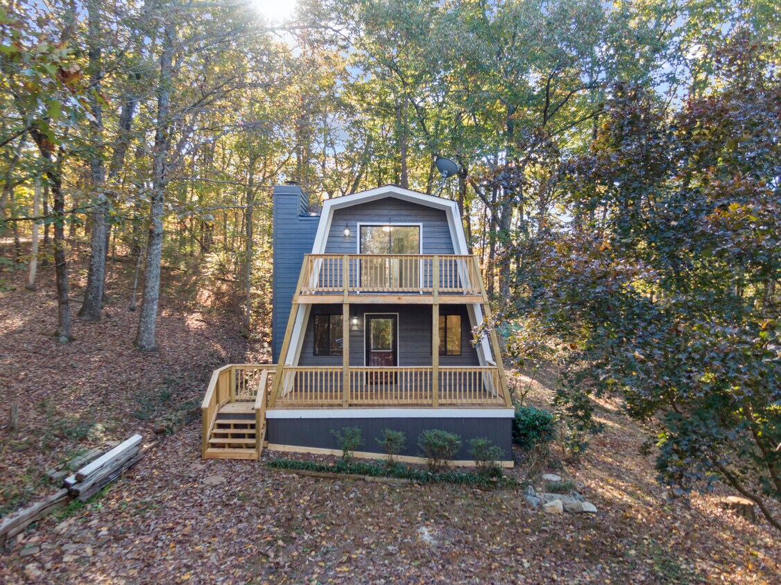 36 Beacon Hill Dr, Cleveland, GA 30528 House for Rent in Cleveland