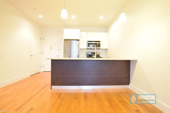 Foto del edificio - 840 Bergen St