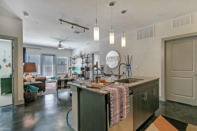 Foto del edificio - 1 br, 1 bath  - 701 S Fry Rd