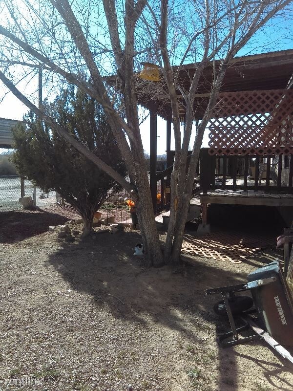 Building Photo - 3 br, 2 bath House - 221 Los Ranchos Rd. NE