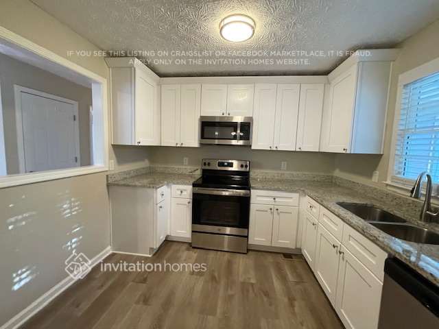 Foto del edificio - 425 Austin Dr