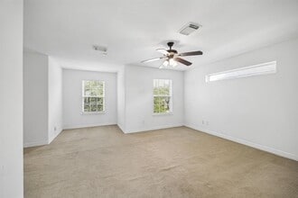 Building Photo - 13926 Tinsley Ct