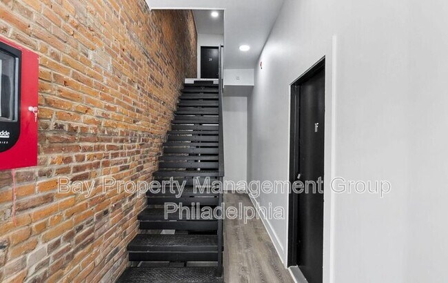 Building Photo - 1928 E Cumberland St