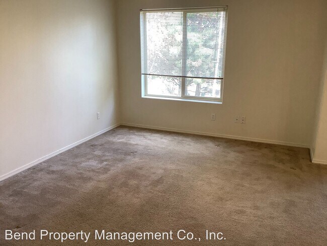 Building Photo - 2508 NE Conners Ave