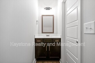 Interior Photo - 750 Tracy Lane