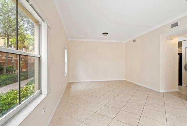 Foto del edificio - 5019 Neptune Ln