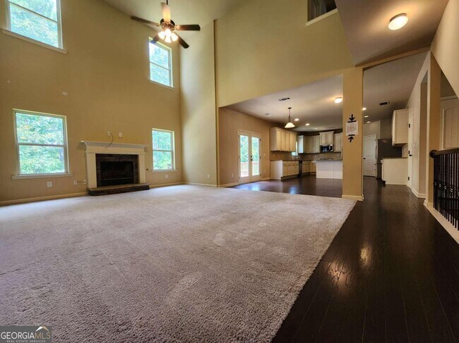 Foto del edificio - 2054 Boxwood Ln