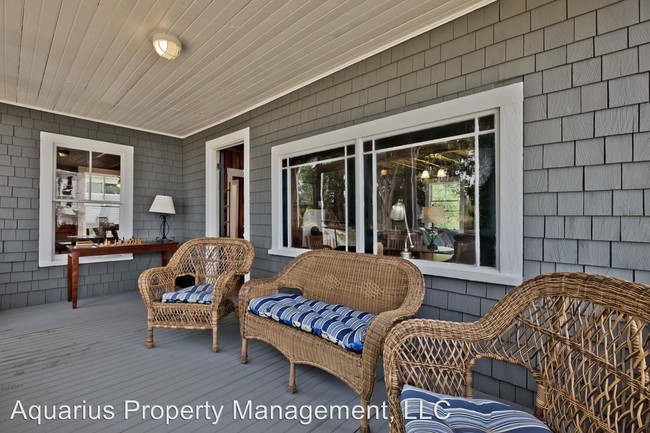 Building Photo - 3 br, 2 bath House - 11 Rocky Point Lane