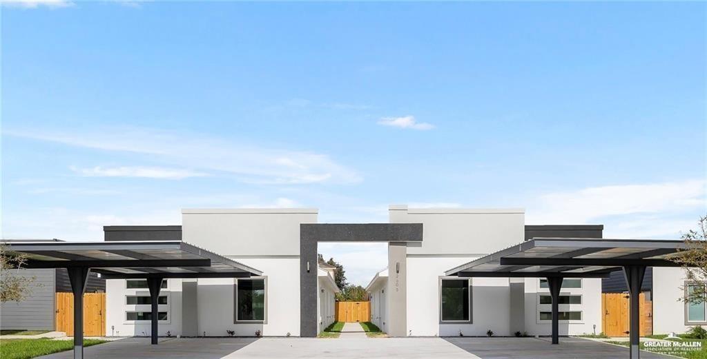 Foto principal - 1800 Angelina Dr