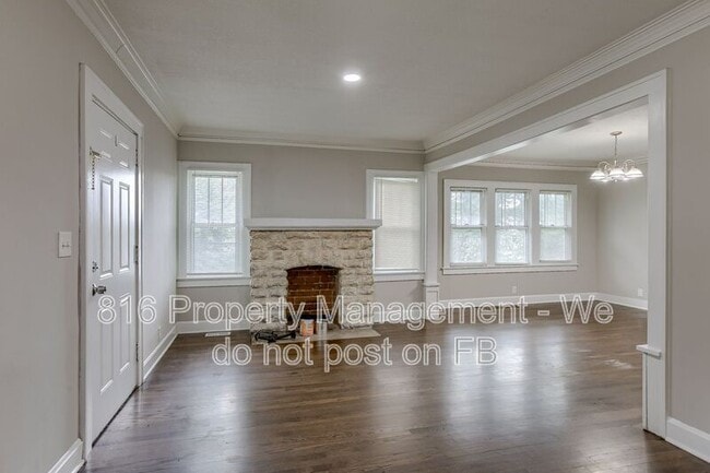 Building Photo - 2431 E 68th St