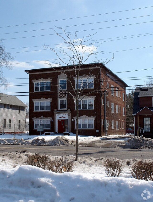 Primary Photo - 927 Copley Rd