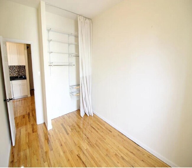 Foto del edificio - 743 Union St