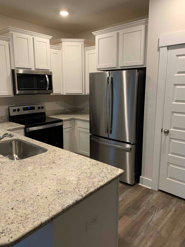 1500 Iroquois Ct, Pensacola, FL 32534 Townhome Rentals in Pensacola