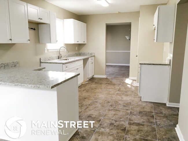 Building Photo - Available For Immediate Move In!