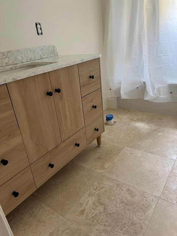 Building Photo - 44 Elm St