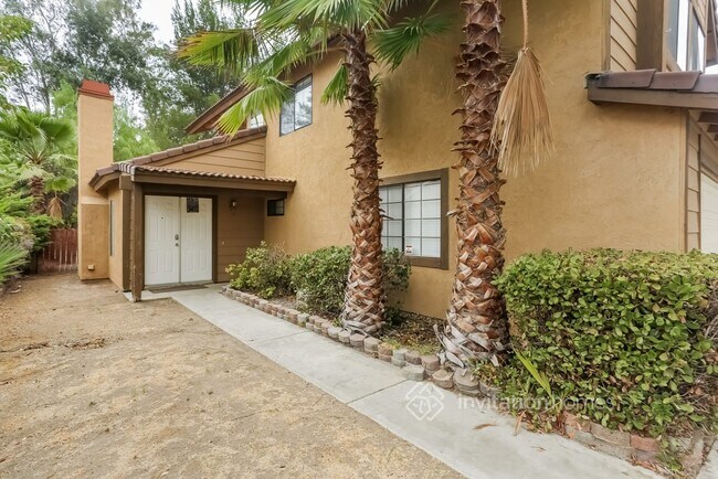 Building Photo - 39461 Oak Cliff Dr