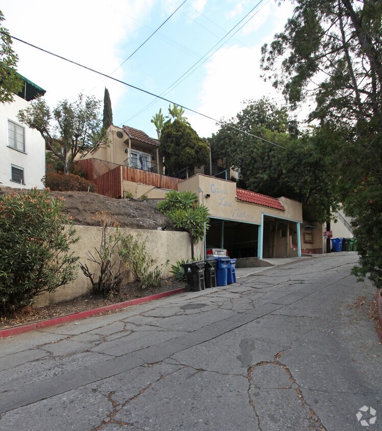 Foto principal - 3965-3967 Cumberland Ave