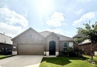 Building Photo - 4620 Karhold Rd