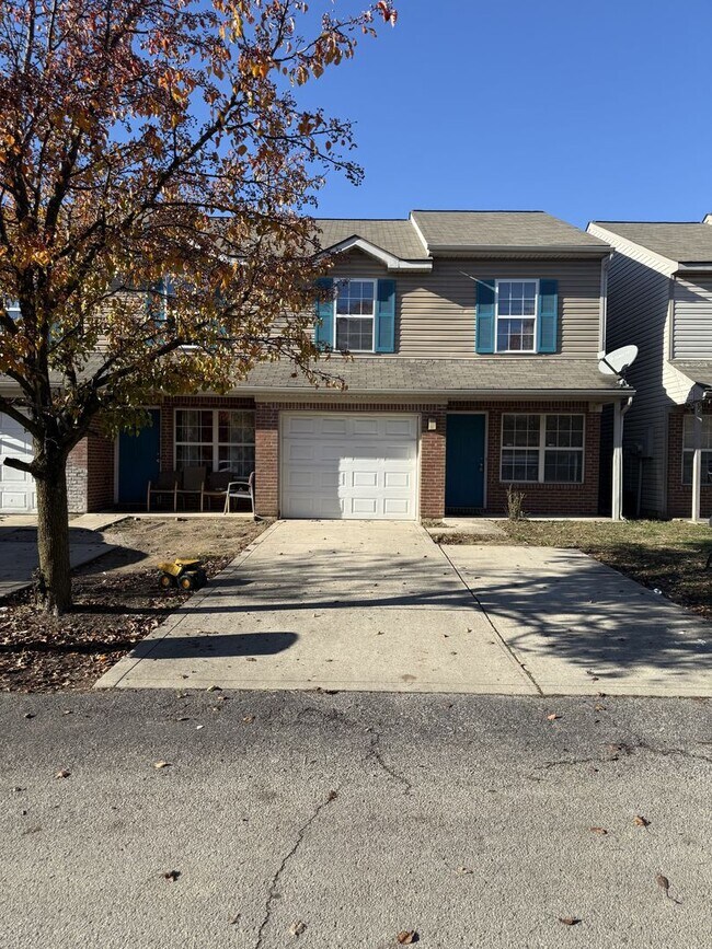 Foto del edificio - Great 3 bedroom 2.5 bath home that is spec...