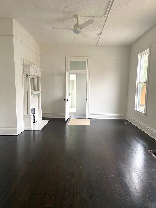 Foto del edificio - 1716 14th Ave S