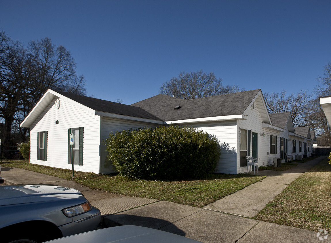 Foto del edificio - Shreveport Gardens