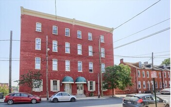 Building Photo - 231 N Shippen St