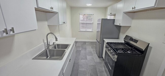 Photo - 1021 Buckeye Dr Townhome