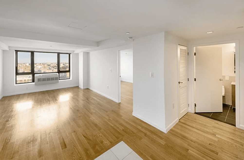 263838 21st St Queens, NY 11102 Alquileres en Queens, NY