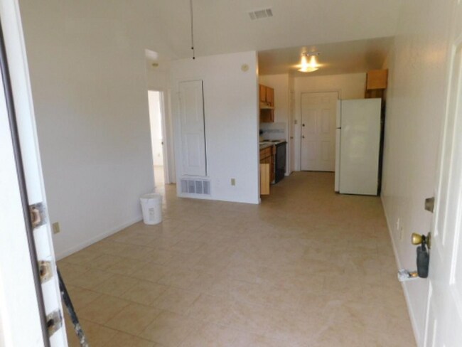 Foto del edificio - 1107-1109 Lutheran Church Rd