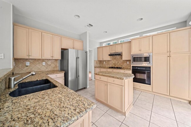 Building Photo - 150 Wisteria Walk Cir