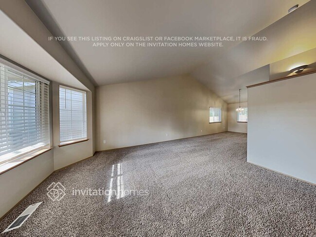 Foto del edificio - 14904 Woodland Ave E