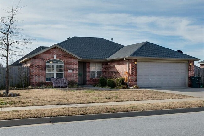 Foto del edificio - 4143 W Spring House Dr